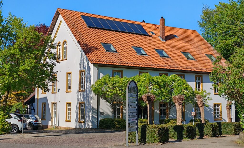 Wohngemeinschaft Huchzermeierstraße 1